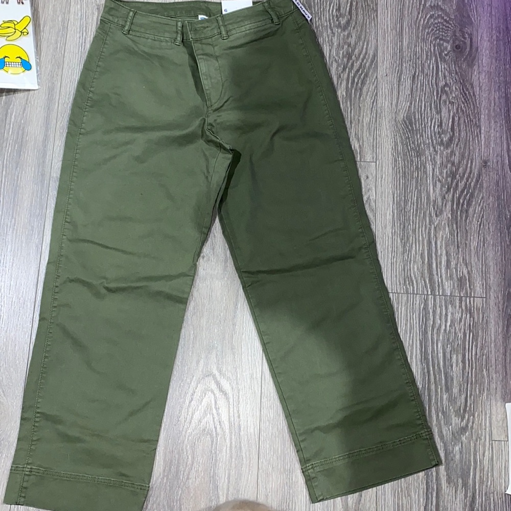 Old navy pants